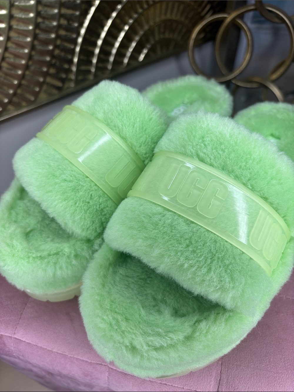 UGG Fluffita Green & Clear (New!) SIZE 10 - Picture 2 of 5